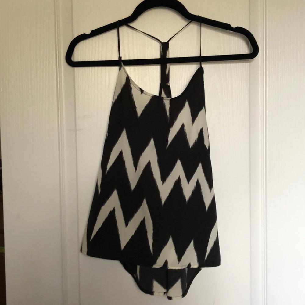 2 for $25 : H&M: Racer back geometric print tank